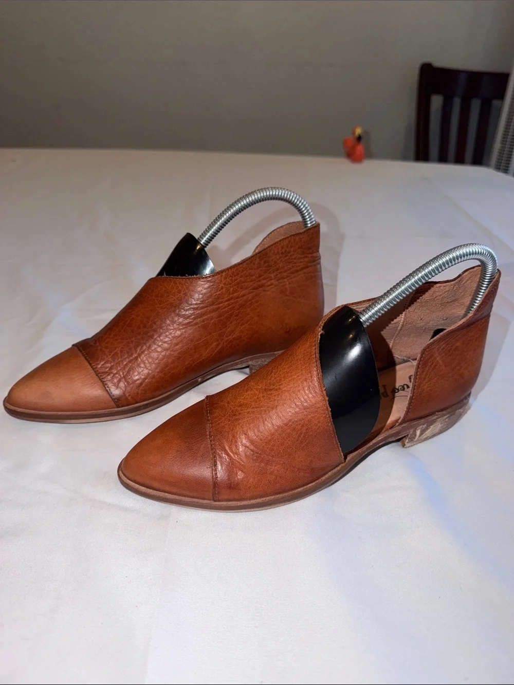 New Free People Women's Royale Flat Pointed Toe Shoes Whiskey Size 35 US 4-4.5